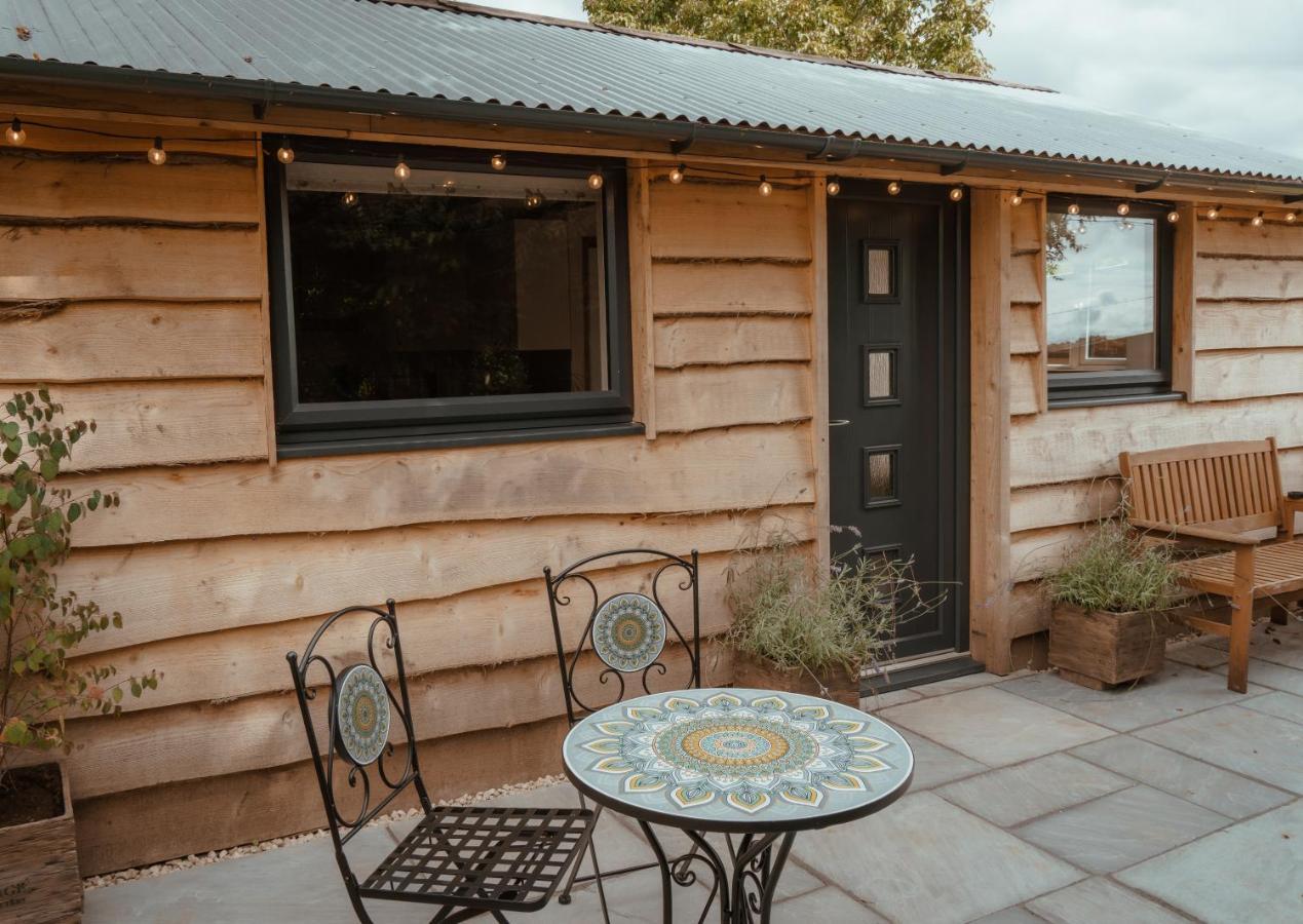 Rose Hideaway - Forest Of Dean Cosy Cabin Retreat Yorkley Exterior foto